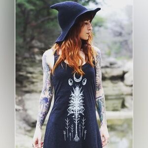 Witchy Sovrin Dress